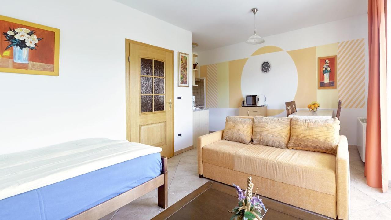 Apartments Villa Venera Labin  Room photo
